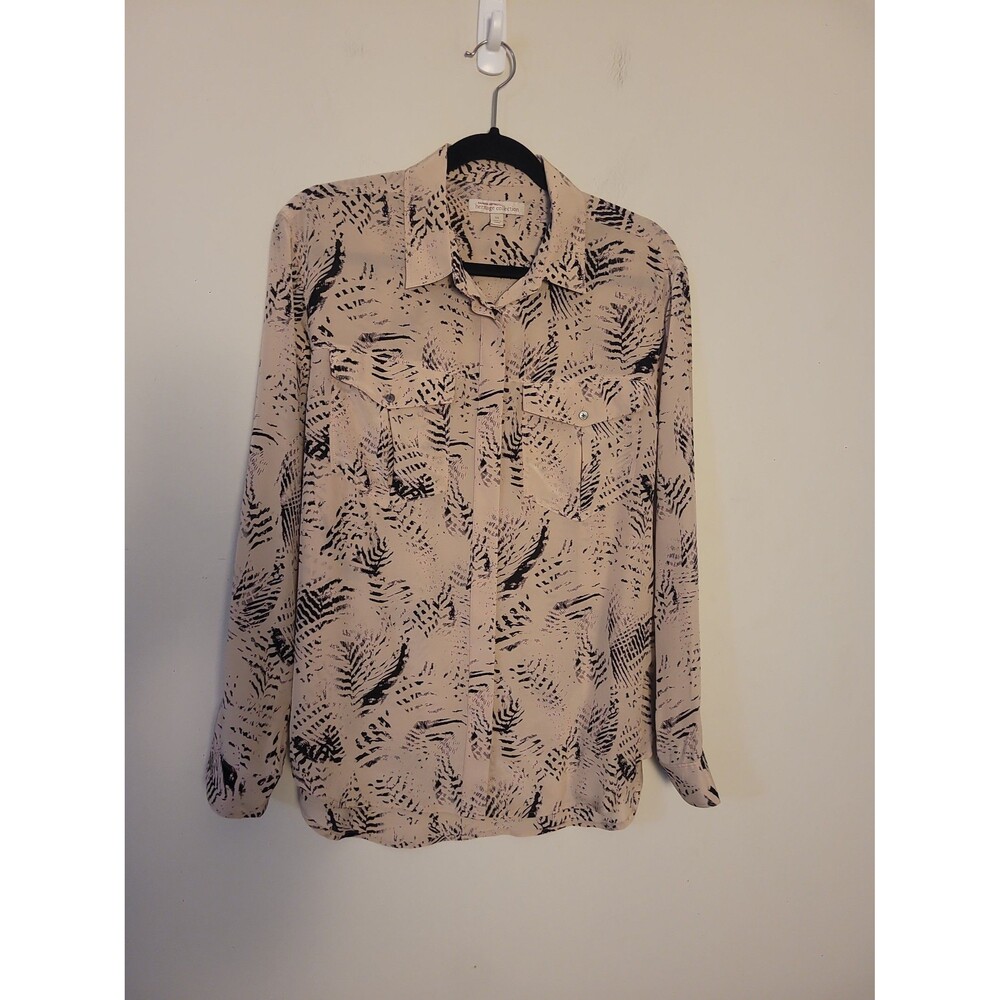 Banana Republic Tan Silk Button Up Shirt Sz M Office Business Casual Career